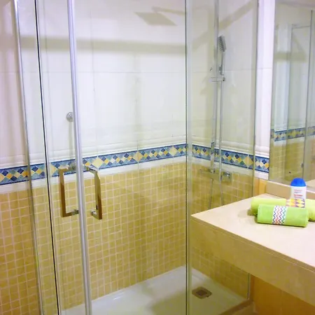 Apartamento Con Piscina *